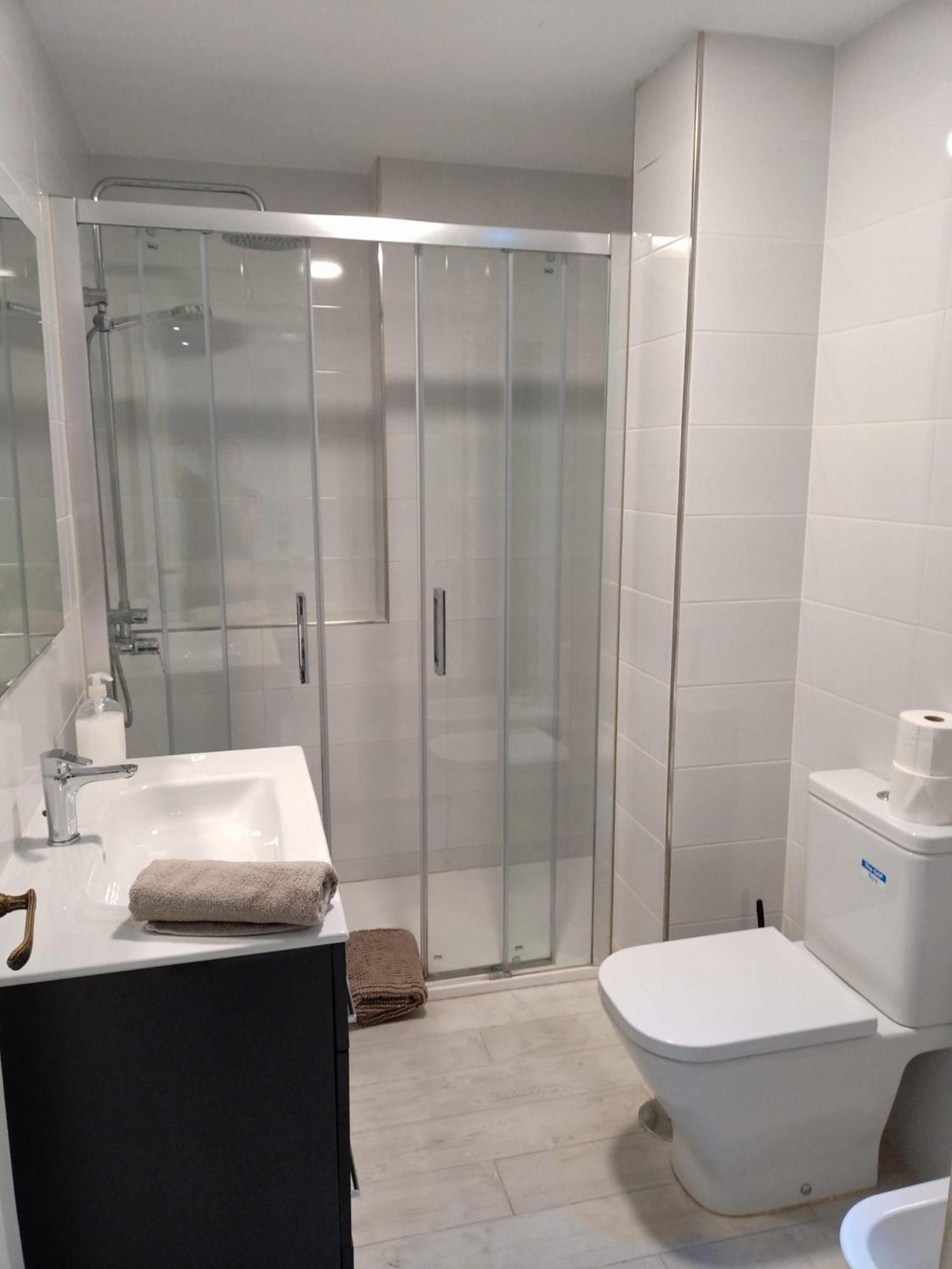 Ferienwohnung Piso Con Parkinprivado Y A10Minutosdelaplayaandando Málaga Exterior foto