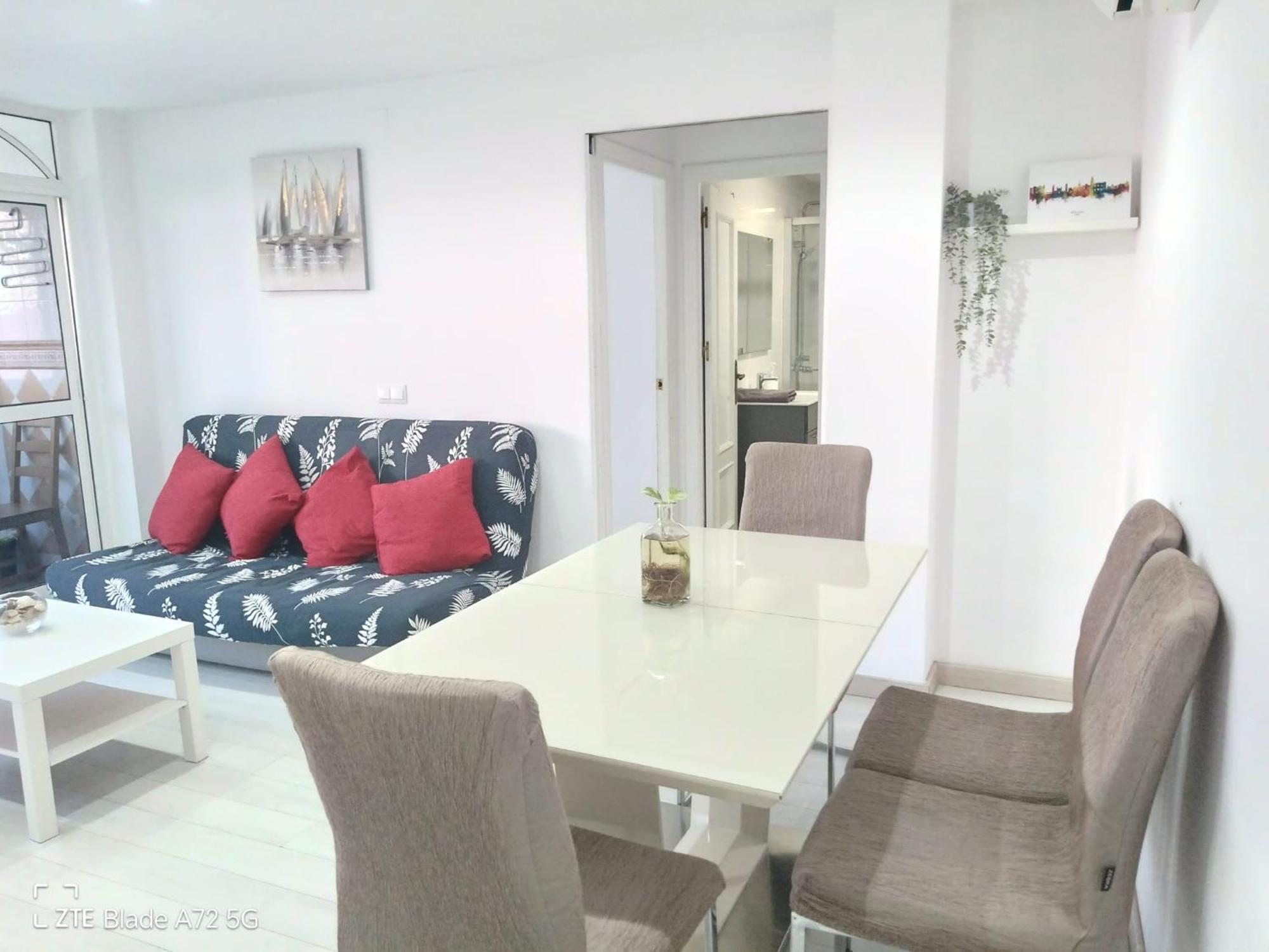 Ferienwohnung Piso Con Parkinprivado Y A10Minutosdelaplayaandando Málaga Exterior foto